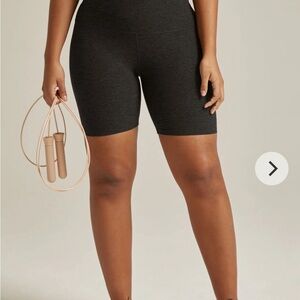 Beyond yoga Spacedye Keep Pace 5" Biker Short NWT in Darkest Night XS